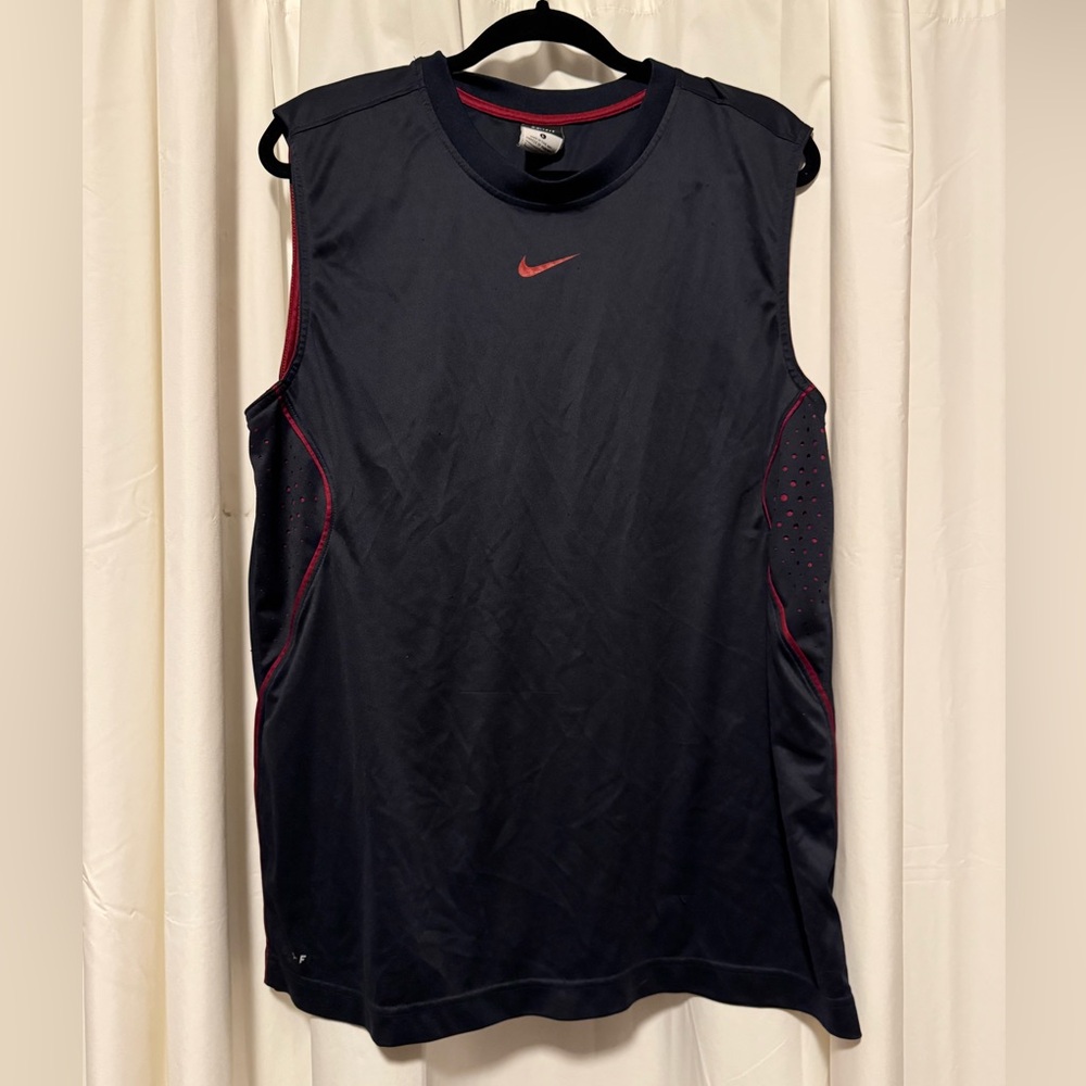 LeBron James Nike Dri fit tank size large
